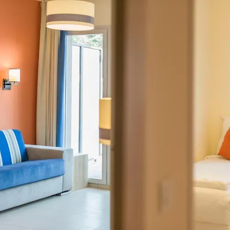 Julia Augusta 3p 6p * Roquebrune-Cap-Martin